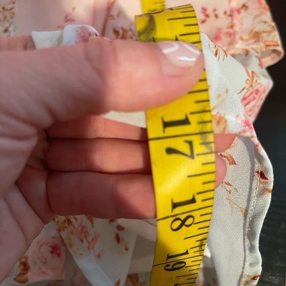 Cute Pink Tiered Ruffle Stretch Wide Waist XL Skirt Giving Strawberry Shortcake - Picture 12 of 12